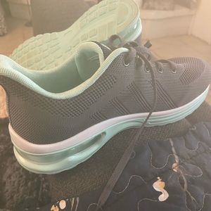 Lamincoa Tennis Shoes - perfect condition. Worn just a couple of times.